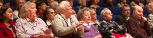 Vanhusten päiväkonsertin yleisöä vuonna 2012.